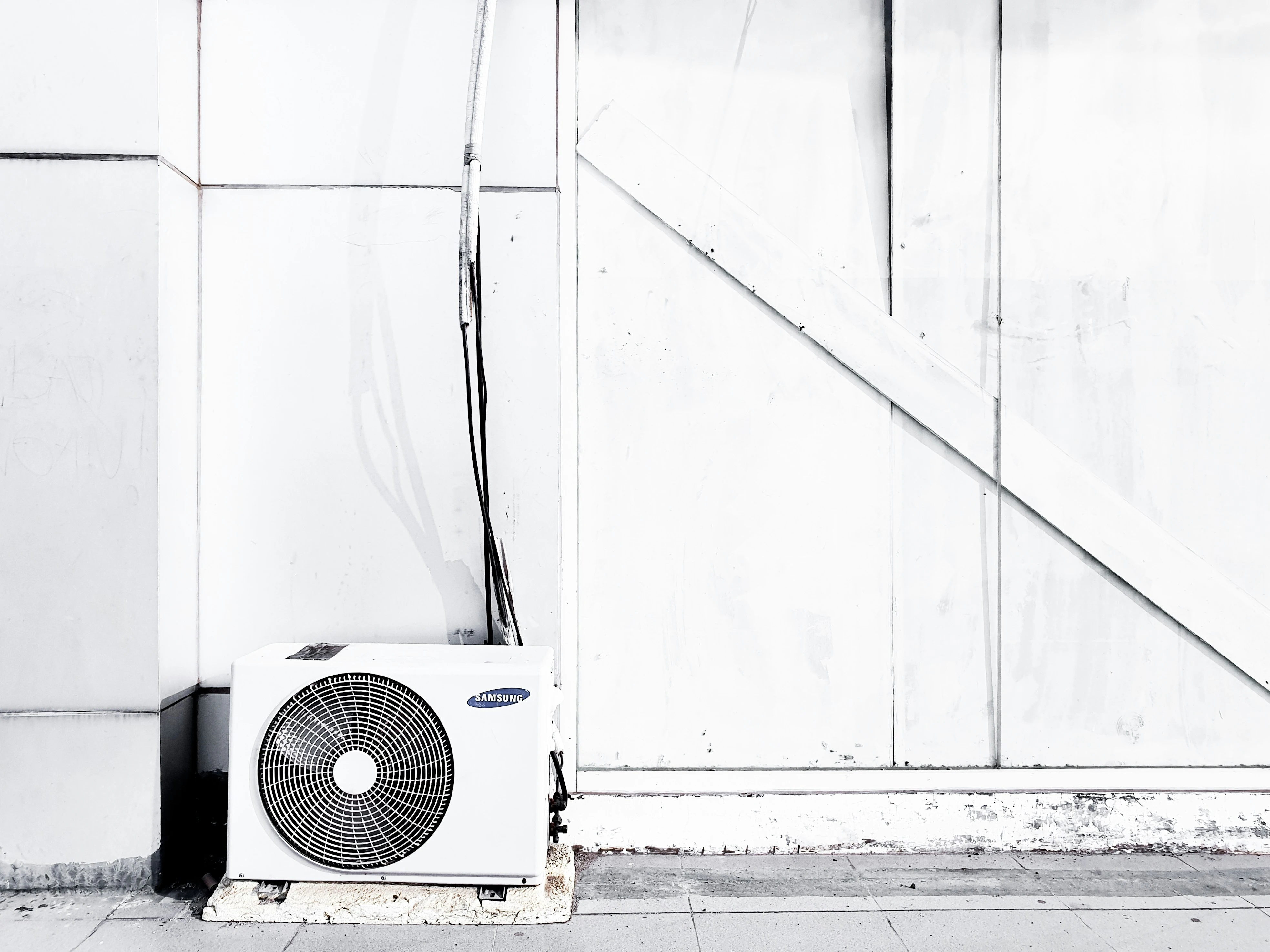 Outdoor condenser units